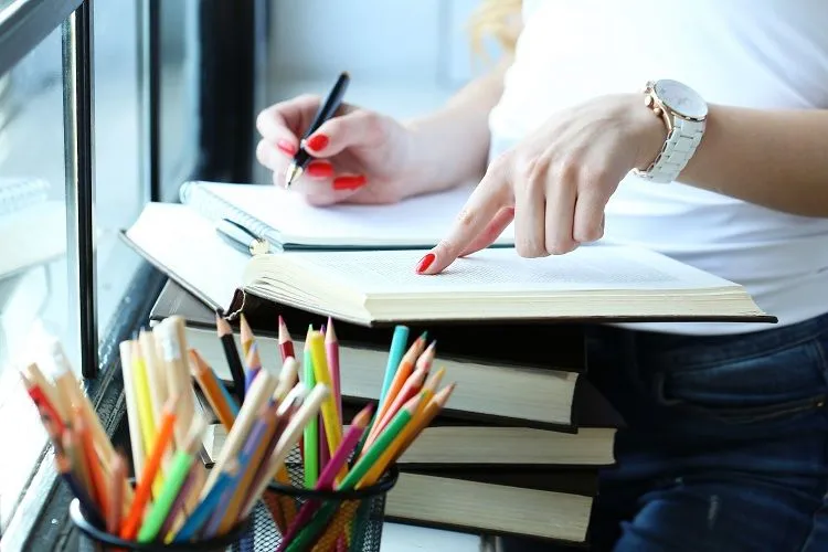 estudo-livro-leitura